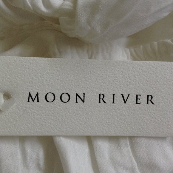 NWT Moon River "S" White Maxi, Peasant Dress, Bohemian Vibes, Hippie Chic, Cool - Picture 5 of 5